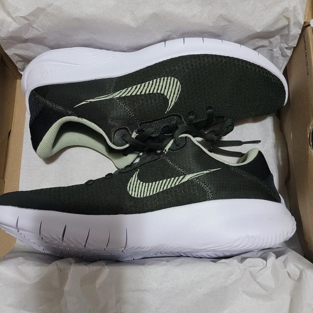 Nike Experience Run 11 Mens Running shoe